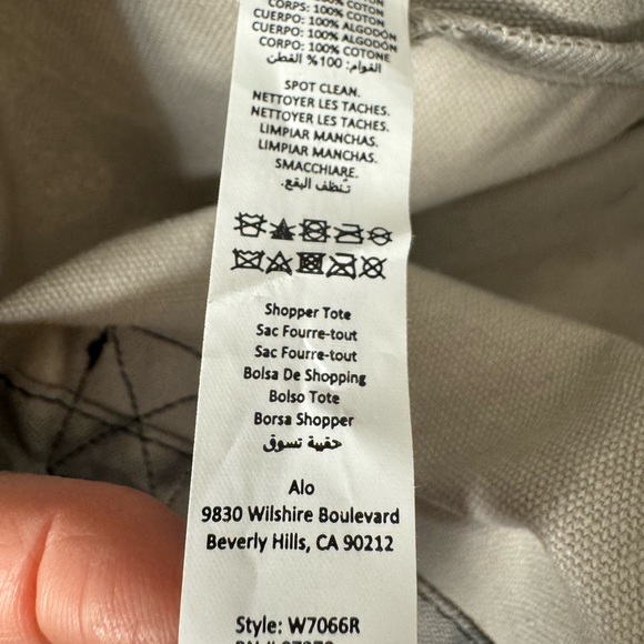 Alo Canvas Yoga Tote Shoulder Bag - Picture 6 of 7